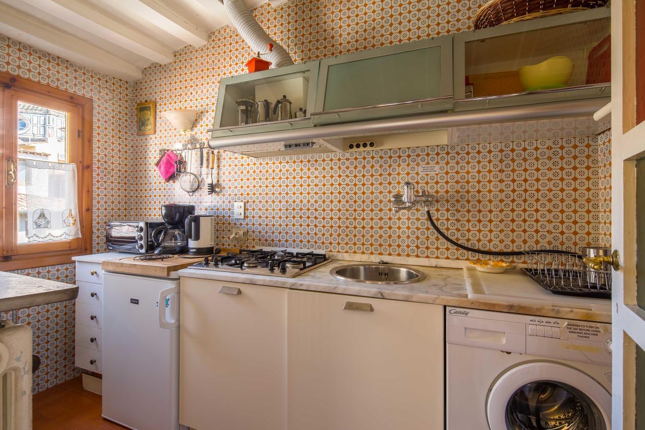 Typical Florentine Apartment Флоренция Экстерьер фото