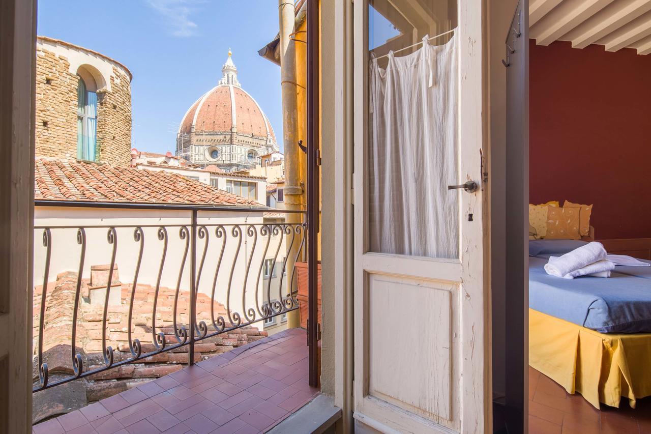 Typical Florentine Apartment Флоренция Экстерьер фото